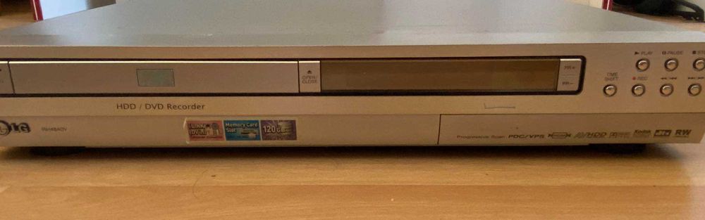 LG DVD -RH4840V em ótimo estado e a funcionar