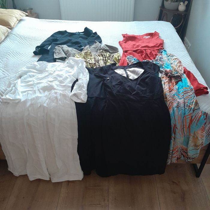 Zestaw  damskich sukienek