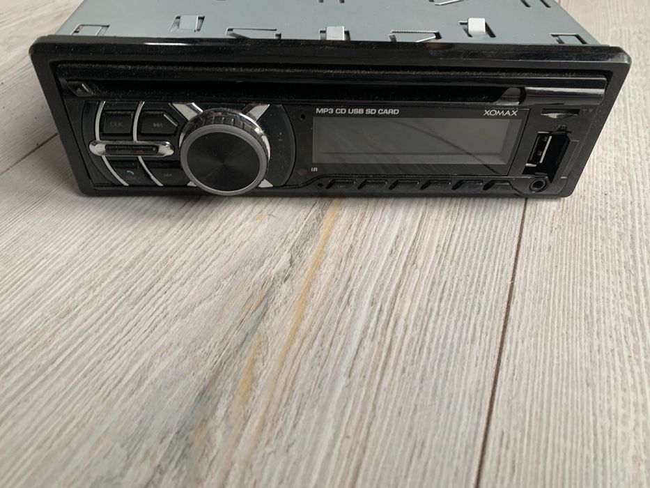 Radio Xomax usb karta