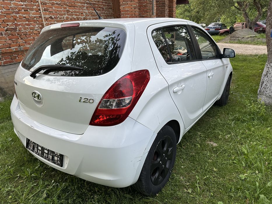 Hyundai i20 PB  2010 1 покоління 1.4 crdi розбірка