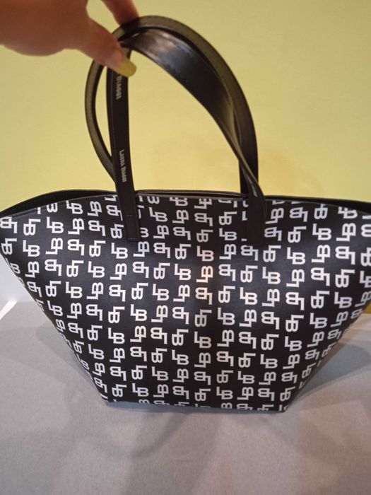 Szoperki duża Laura Biaggi nowa