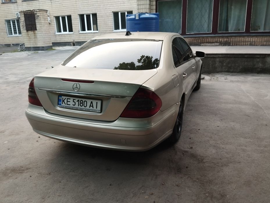 Продам власний Мерседес w 211