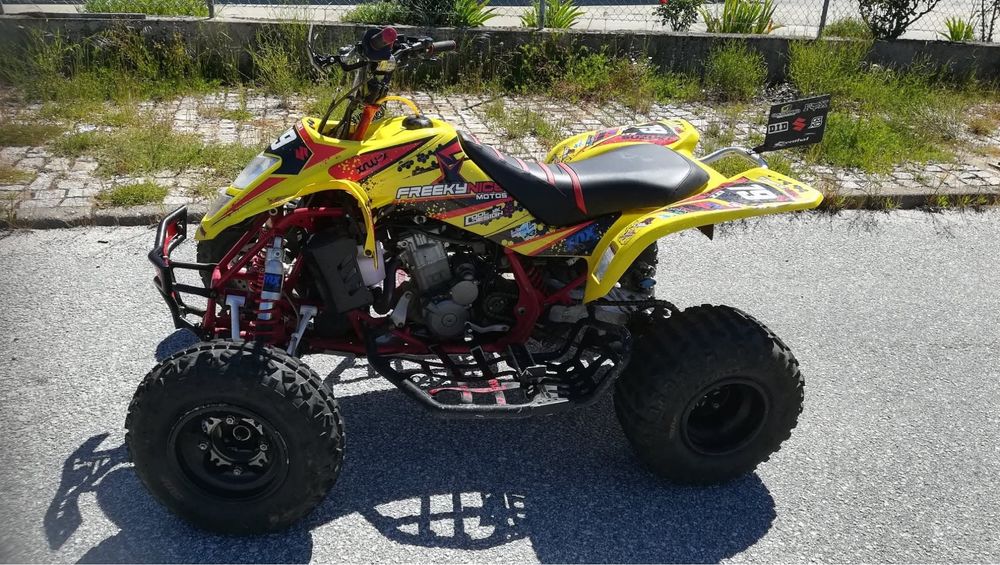 LT-Z 400 documentada