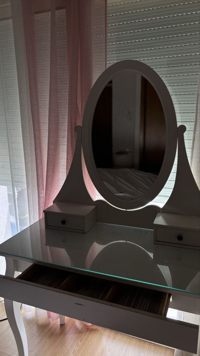 IKEA Mirror Music Player