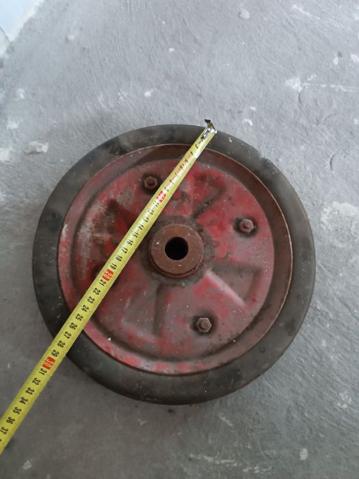 Koło do taczki z czasów PRL