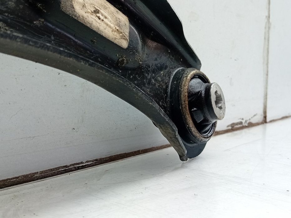 Braço de suspensão frente esquerdo PEUGEOT 208 II