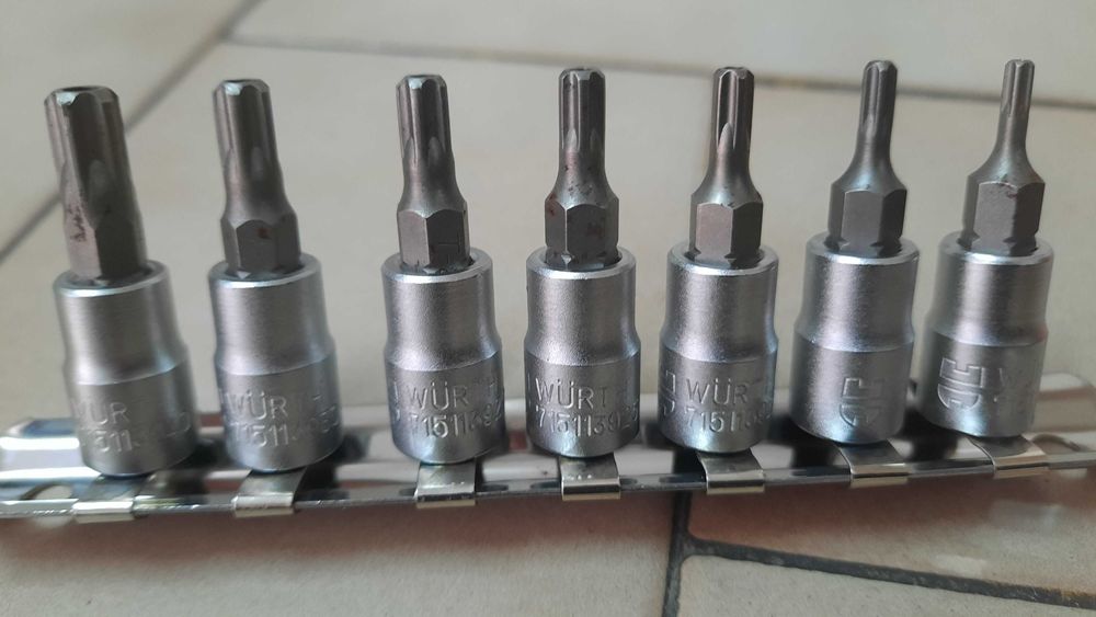 Jogo de 7 chaves de caixa torx 1/4 macho com furo - Wurth - novo