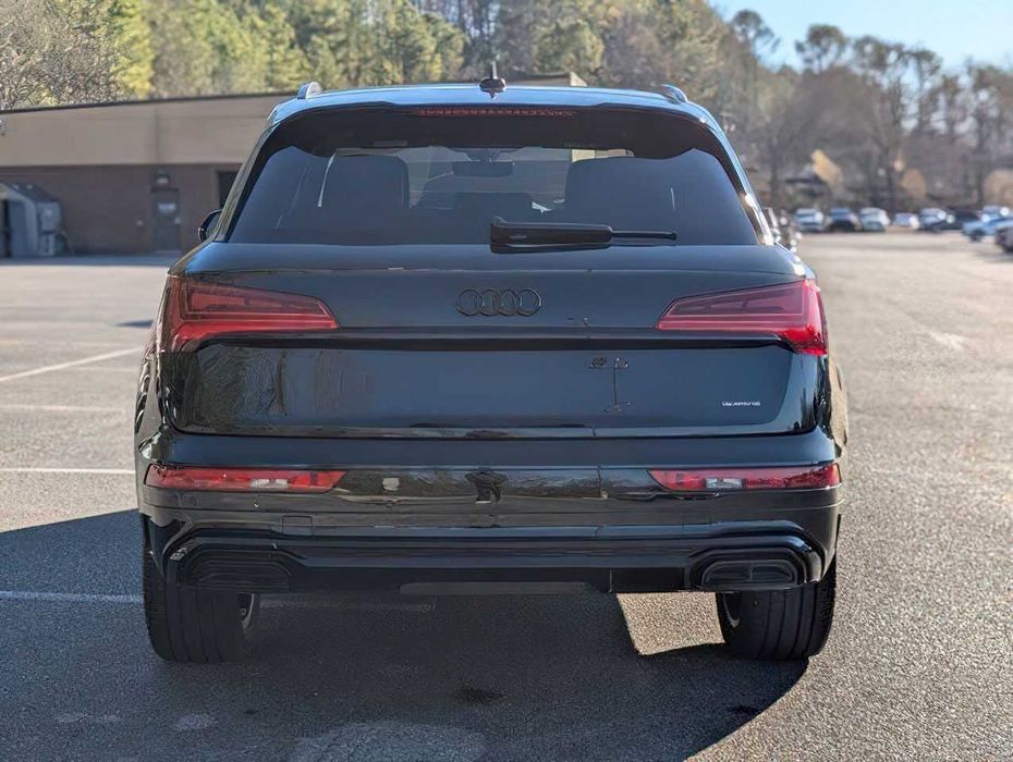 Audi Q5 e quattro S line Prem Pl 55 TFSI      2024