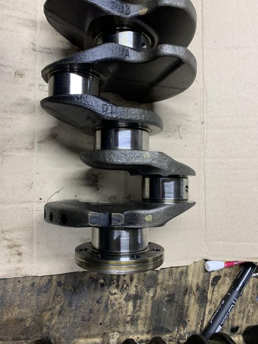 Коленвал 1.9 Dci F9Q F9A F9k Trafic Vivaro volvo Suzuki Nissan Renault