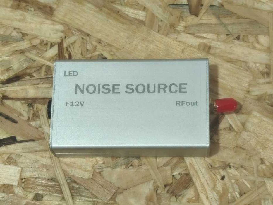 RF Noise Source – Gerador de Ruído RF