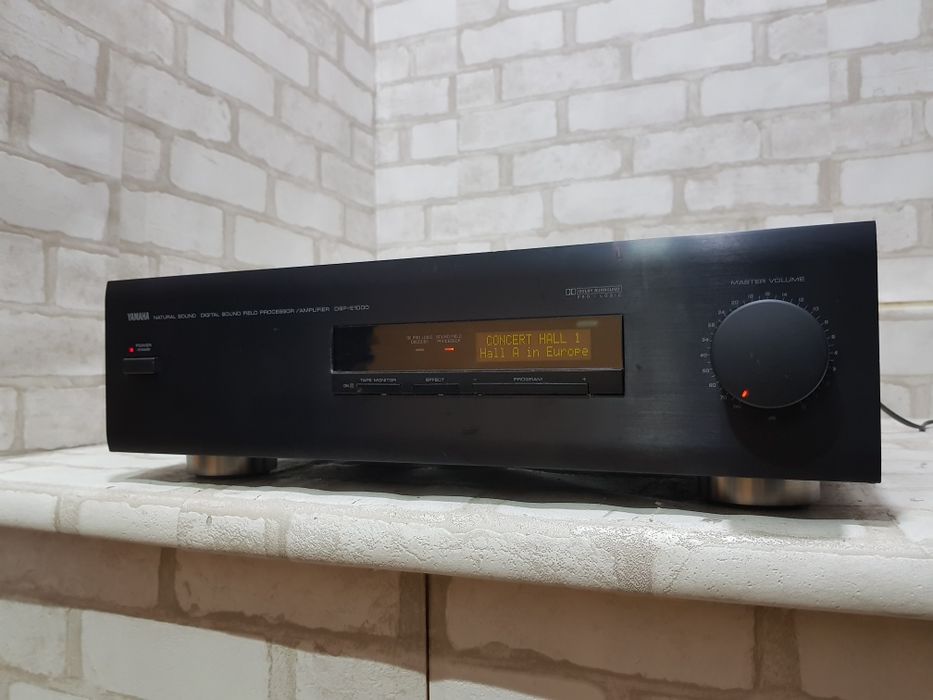 Стерео підсилювач/усилитель YAMAHA DSP-E1000, б/у з Німеччини +1 ц