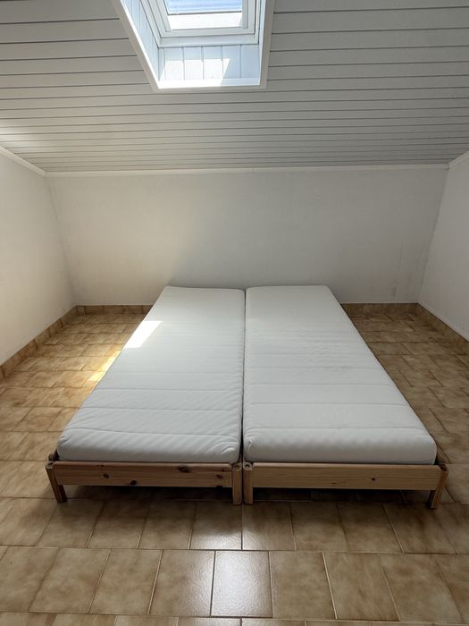 Cama Empilhável IKEA UTÅKER (Pinho Maciço) – Solteiro ou Casal