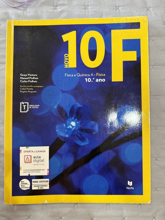 Manuais de Fisica e Quimica 10o ano com caderno de atividades