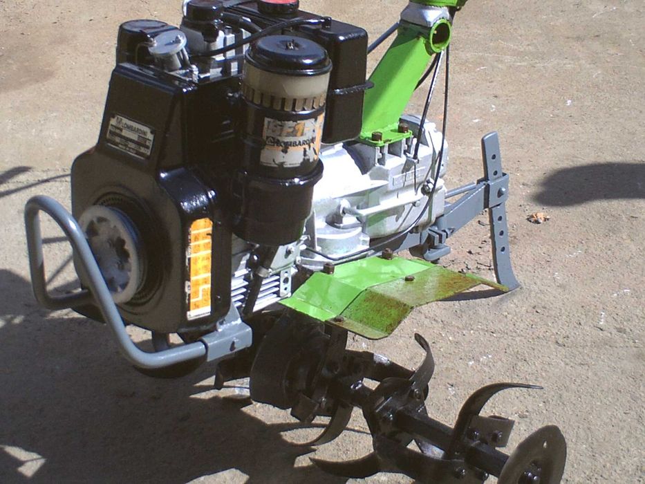 motocultivador GRILLO a gasoleo com fresas 1,25m de largura