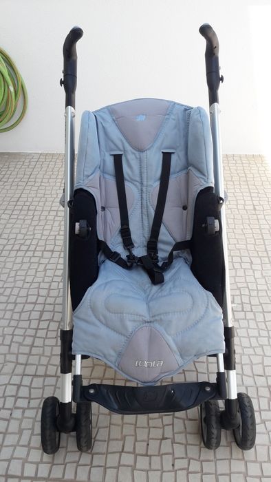 Carrinho bebe em muito bom estado