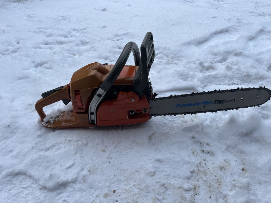 Продам бензопилу Хускварна 353