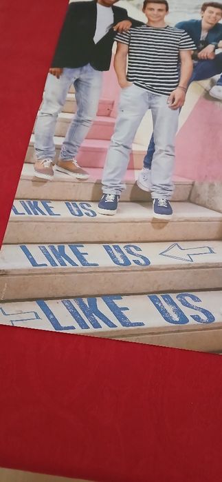 Poster Like Us, novo