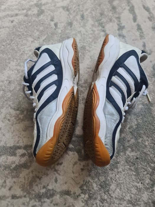 Продам фірмені красовки ADIDAS  і PUMA 41-42 розмір