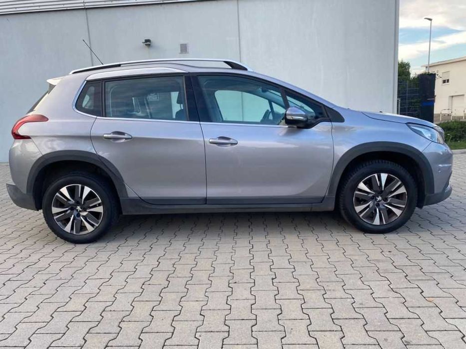 Бампер Peugeot 2008 запчастини Пежо 2008 разборка
