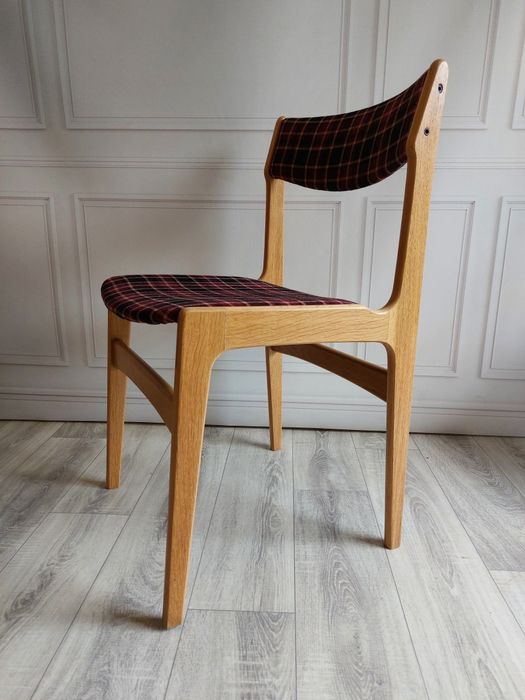 Duńskie krzesło vintage lata 60. – styl Erik Buch