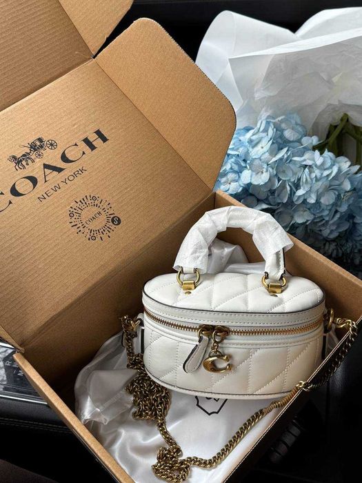 Coach Trail Crossbody 17 With Pillow Quilting White/Gold