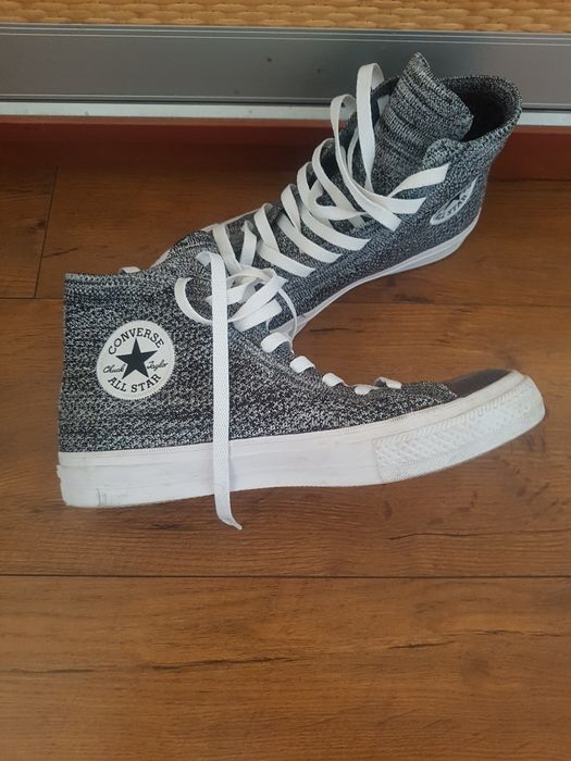 Converse trampki roz. 40 stan bdb. Więcej informacji na priv