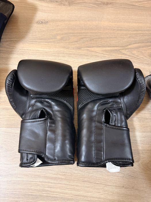 Luvas de box novas
