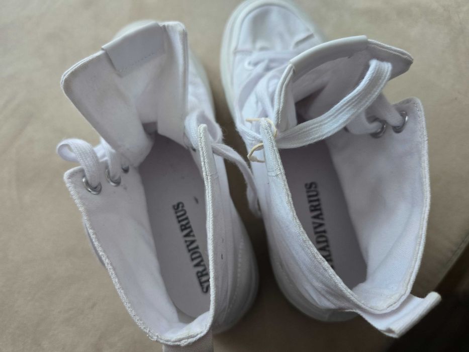 Trampki wysokie białe bawełna Stardivarius sneakers