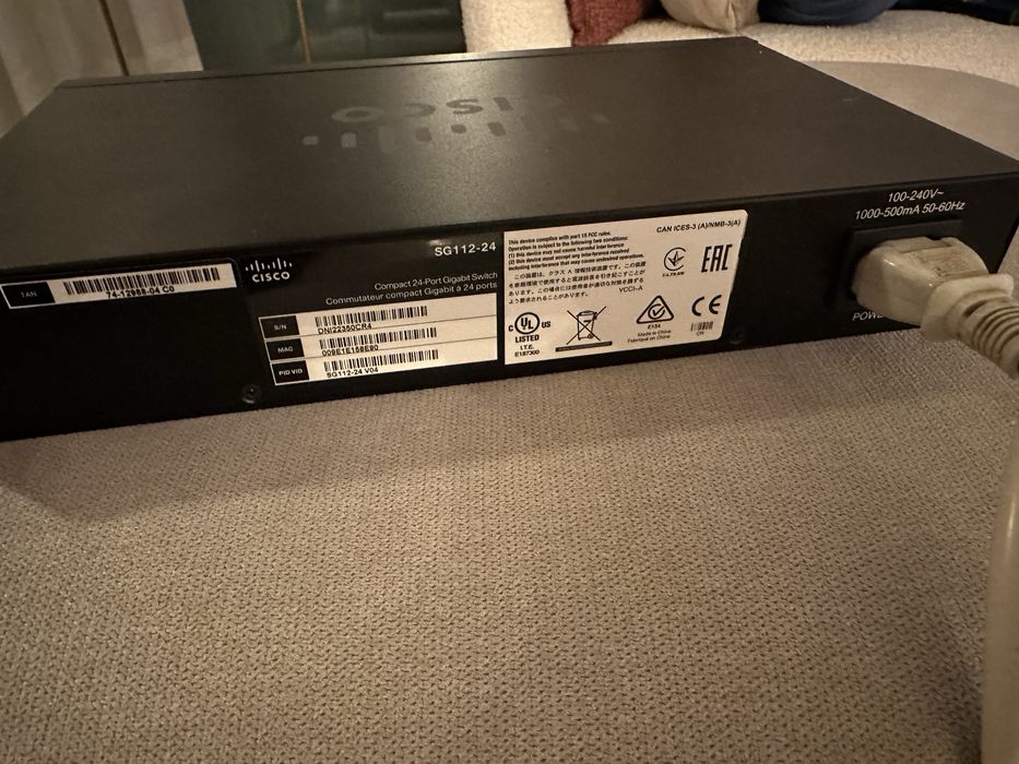 Cisco SG112 com 24 portas - switch ethernet