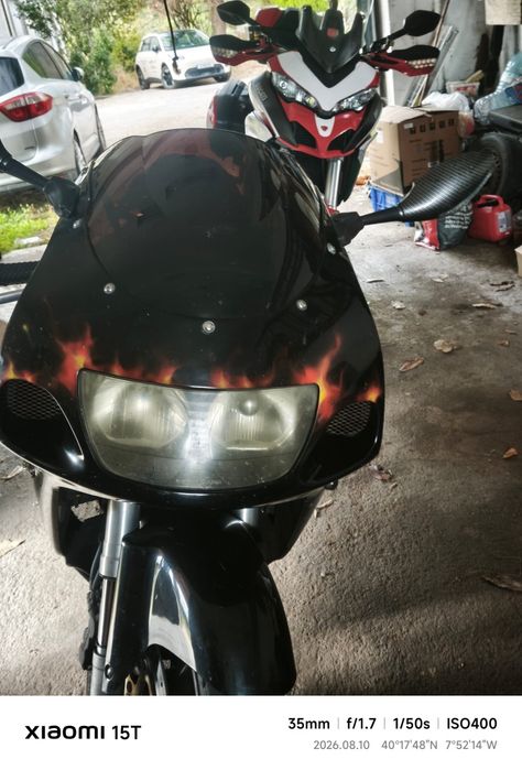 Suzuki GSXR 750 SRAD 1999 injeção