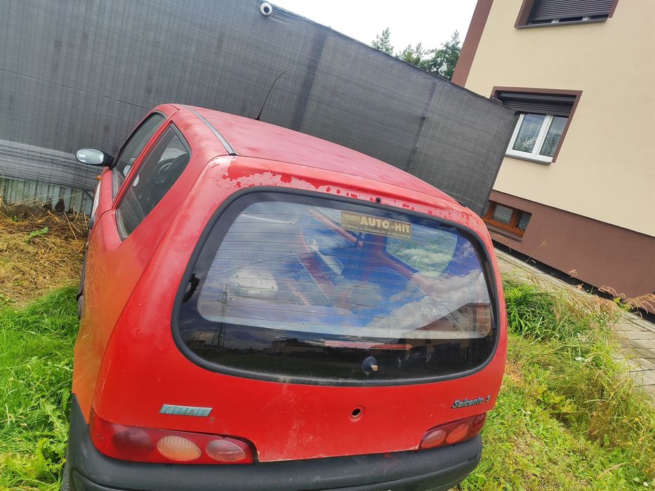 Klapa tył tylna Seicento Fiat 600 bagażnika maska kod lakieru 112a czerwony czerwona