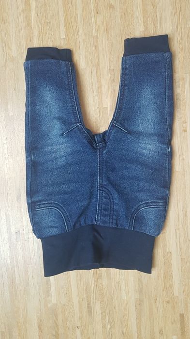 Spodnie chłopięce jeansowe  68