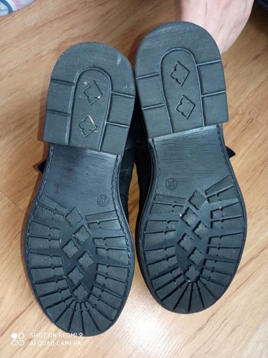 Buty 36 Venezia damskie