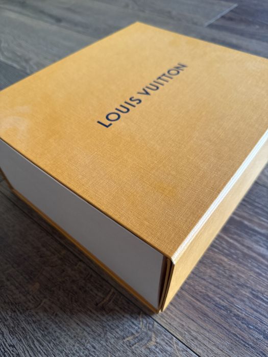 Пакет  Louis Vuitton