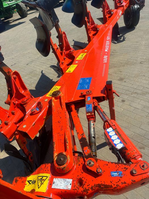 Pług 5 skibowy obrotowy 4+1 Vari Master 121 w orginale