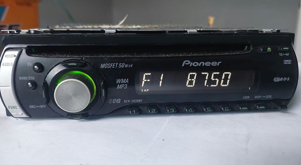 Pioneer DEH 2920 с Блютуз