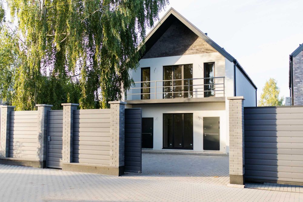 Продажа Дома коттеджа в Киеве!