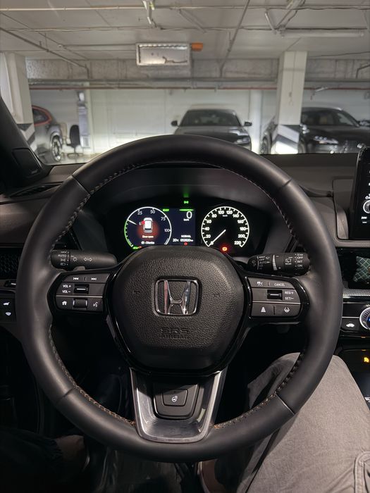 Продам Хонда CR-V 2024