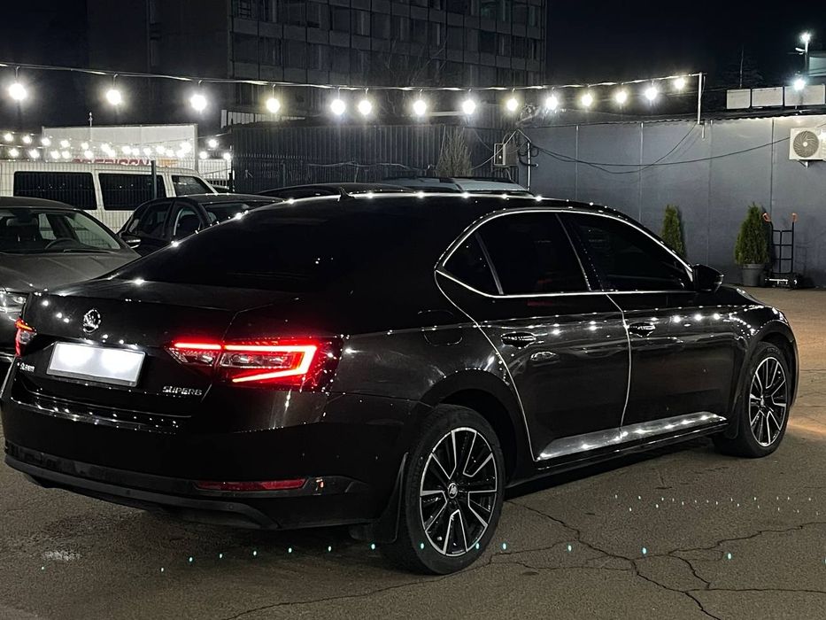 Продам шкоду супер