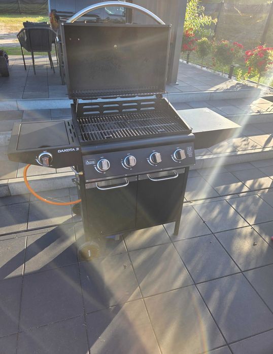 Grill gazowy activia