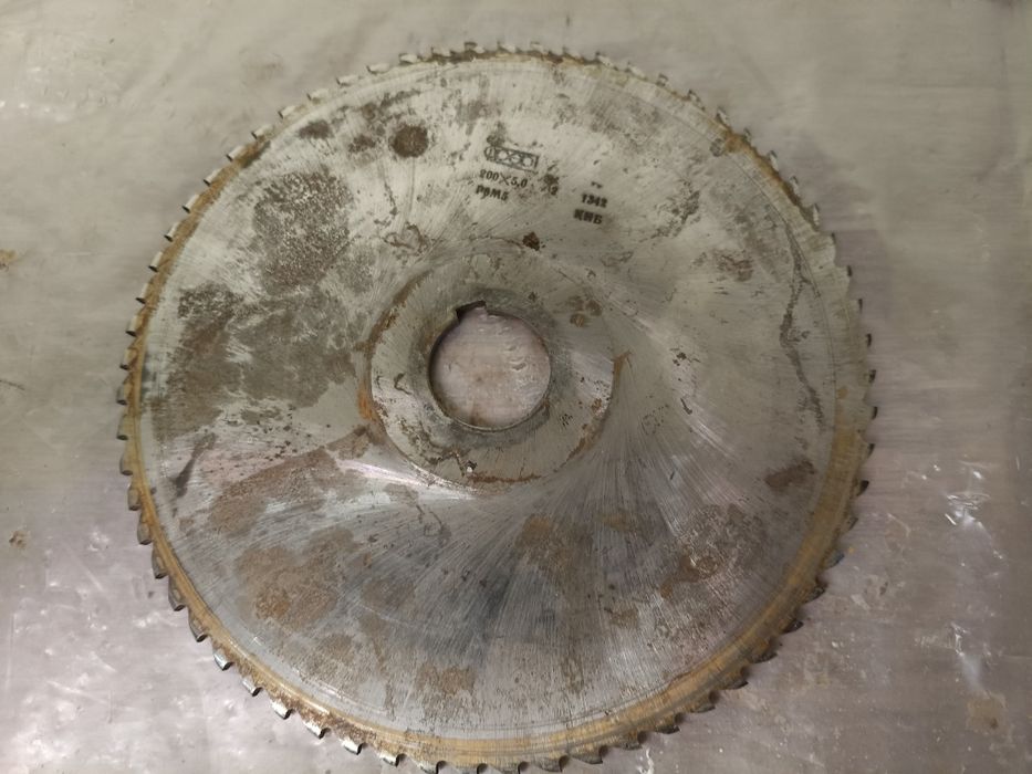 Фреза дисковая 200*5*32