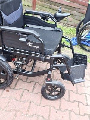 Wózek inwalidzki elektryczny skaldany
