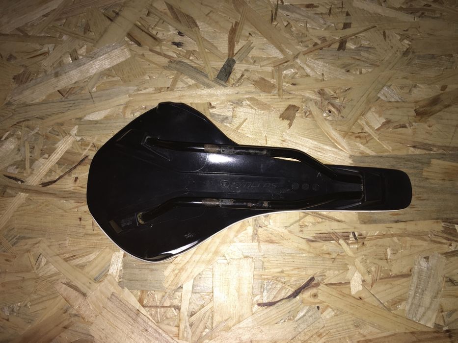 Prato Race Face 32 dentes - Vários acessórios