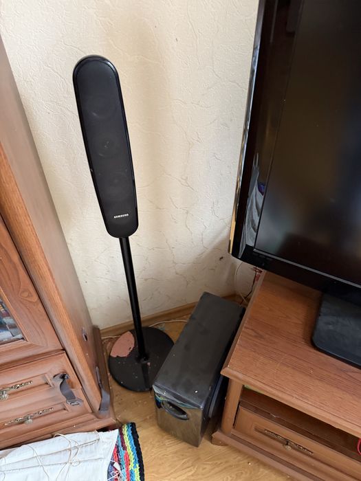 Телевизор Самсунг 46’