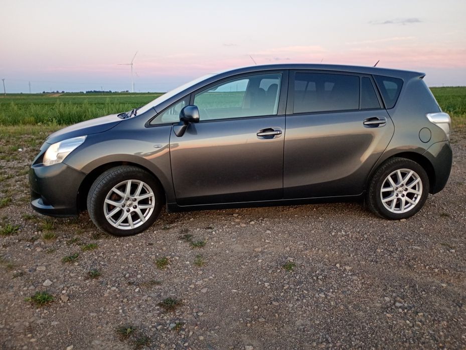 Sprzedam Toyota Verso 1.8 b+LPG 2012.