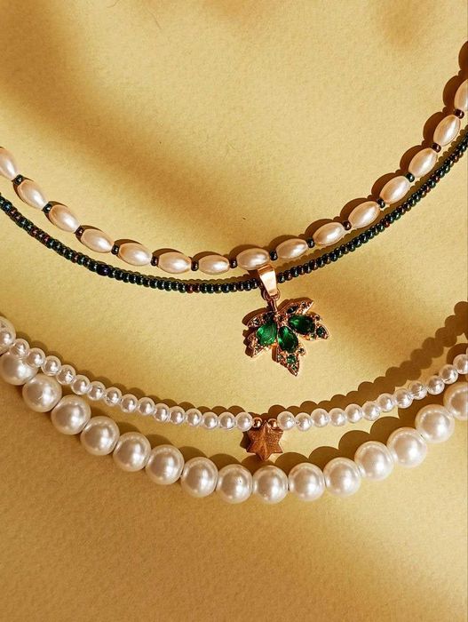 Сет (набір) з чокерів та браслету