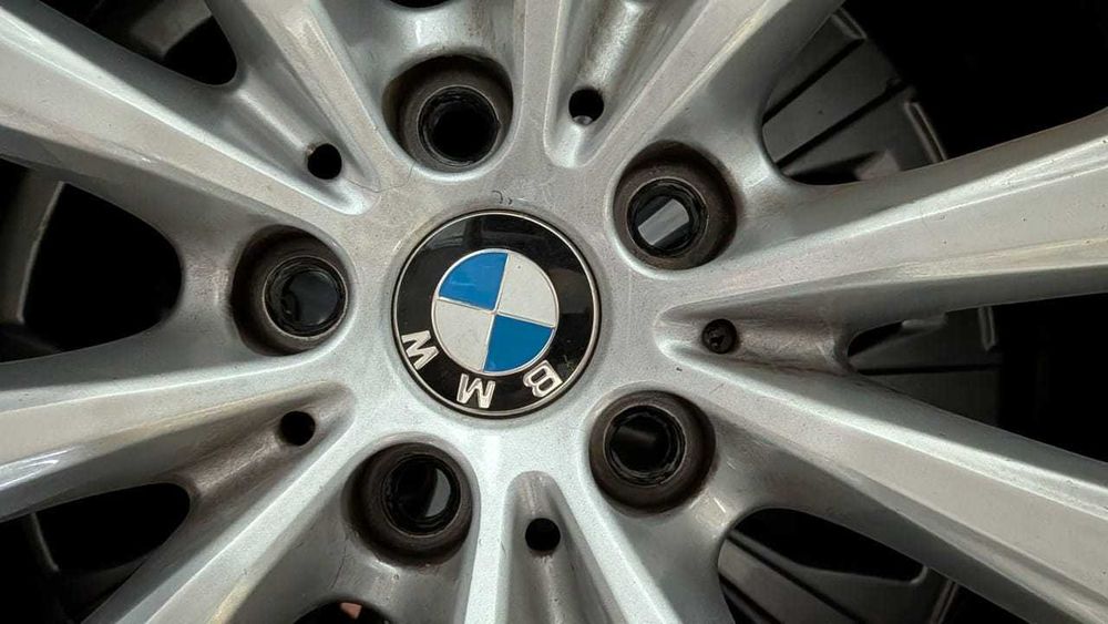 4 jantes originais BMW com 4 pneus - Pack completo