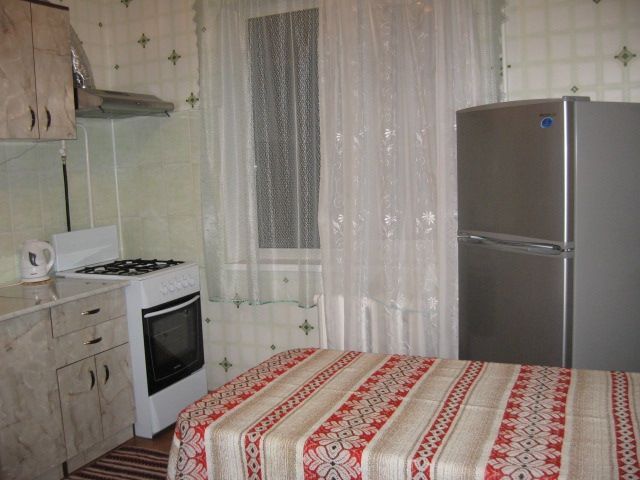 2-Кв. Подобово. Центр. Кондиціонер. Wi-Fi. Звітні документи.