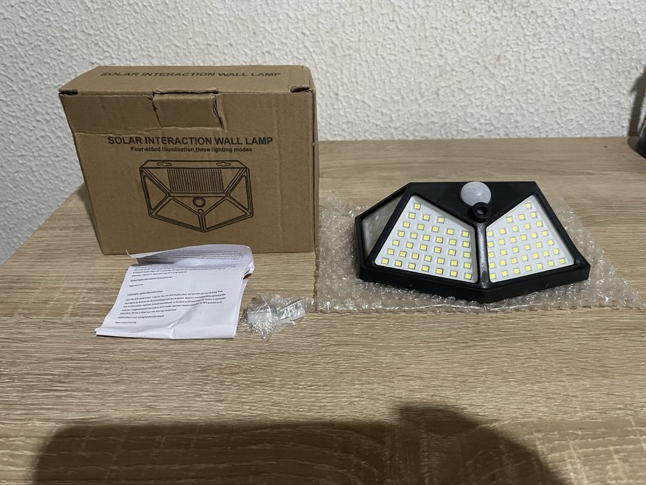 Solar Interaction Wall Lamp485688310278410240