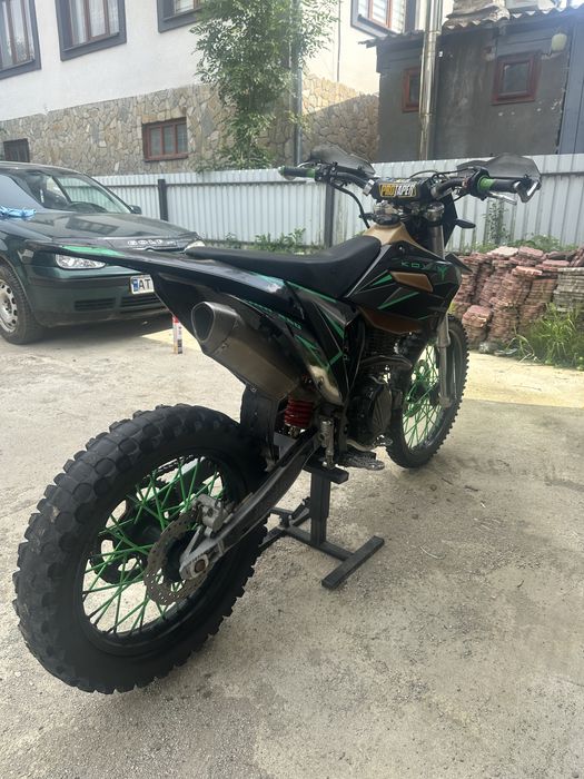 Kovi jnr 250 ковік мотоцикл ( не geon kaya ktm 300)